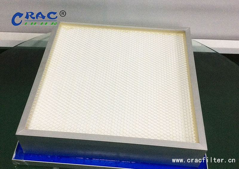液槽式<a href=http://www.1600sunshine.com/ target='_blank'>高效空氣過濾器</a>